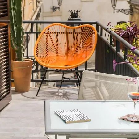 Le Giravolte - Double With Balcony *
